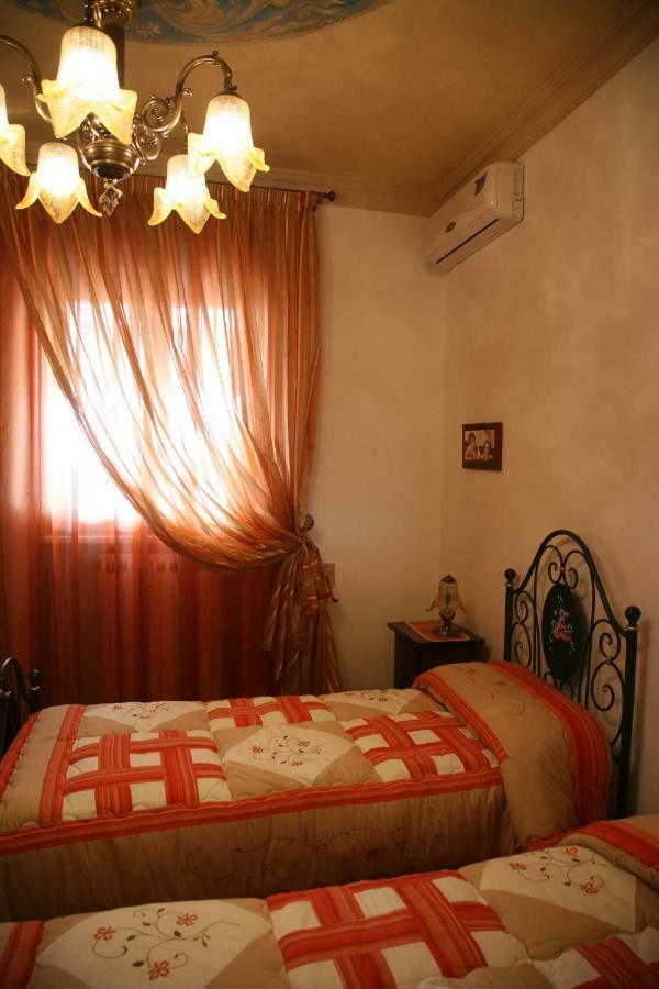Cali Nitta Bed & Breakfast Corigliano dʼOtranto Dış mekan fotoğraf